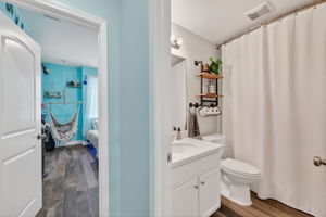 Photo 23