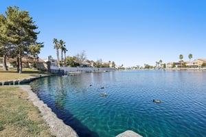 N Buffalo Dr 1133-026.jpg