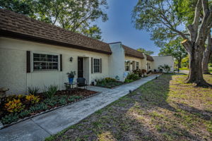 Front Exterior6