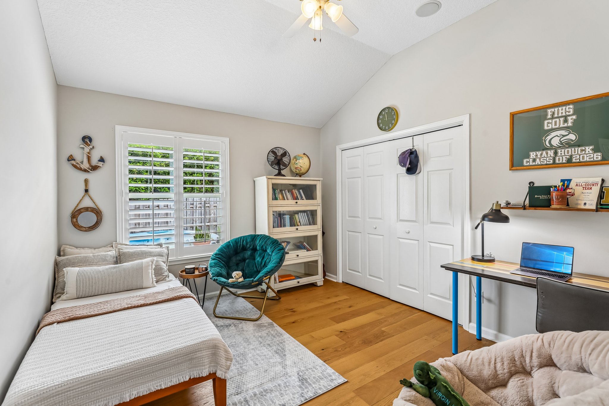 Nautilus Rd-S0209-027.jpg