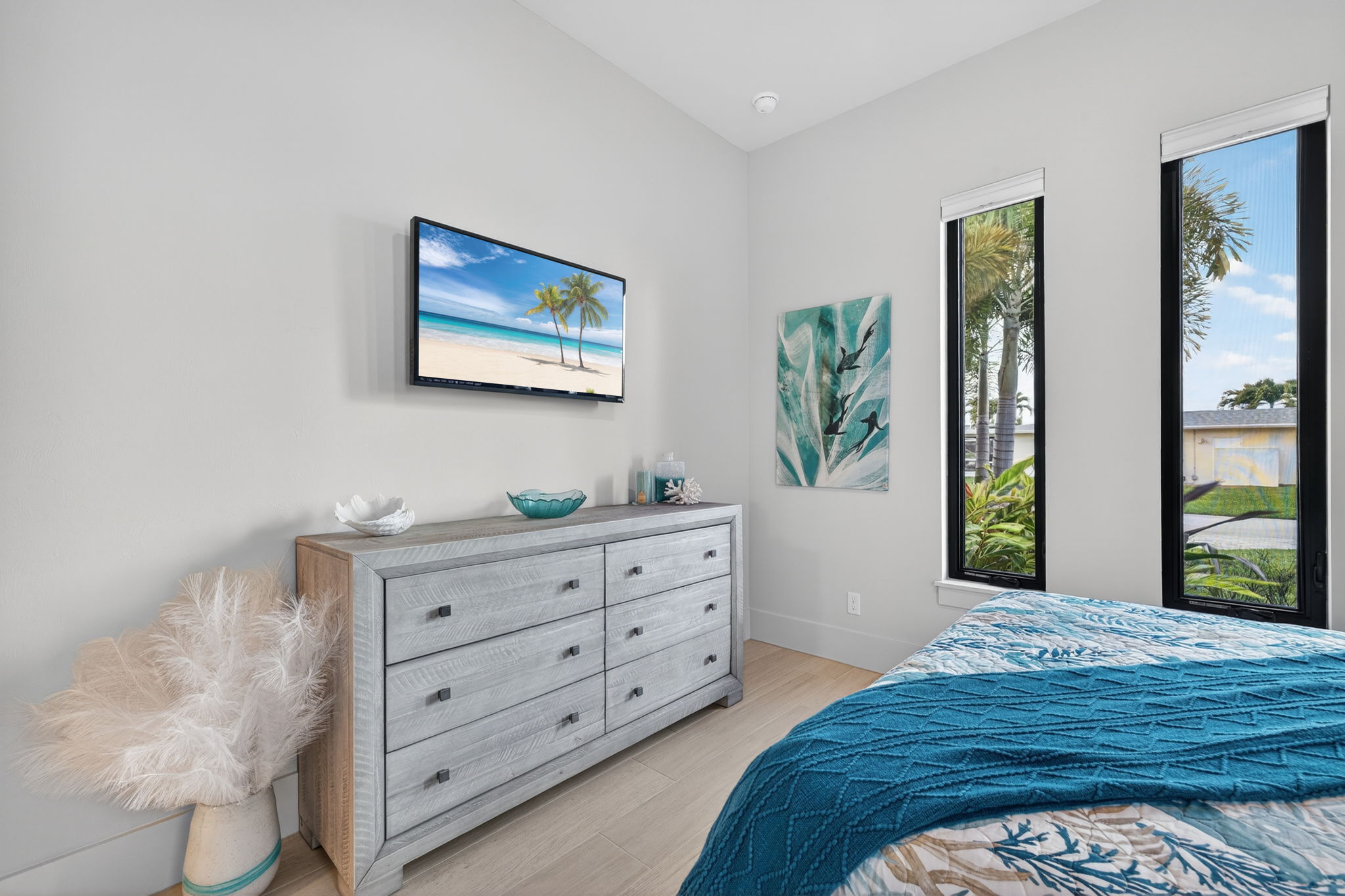 Guest Bedroom 2 -2 of 2