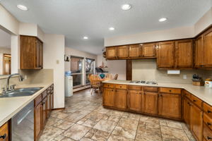 3127 Festus Dr, Austin, TX 78748, USA Photo 20