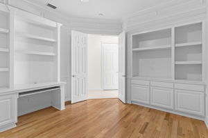 Bedroom 2/ office area