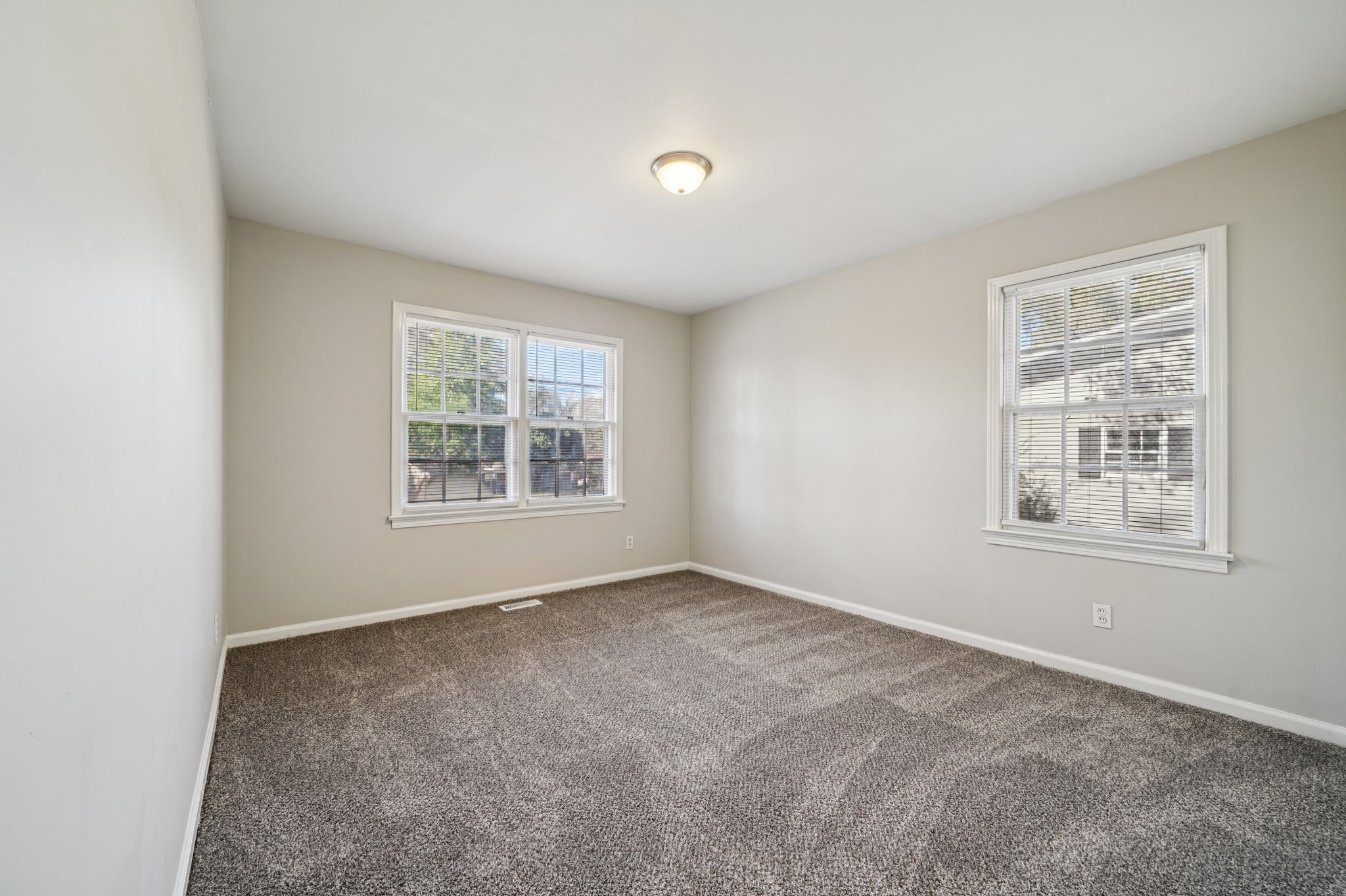 Green Grove Ln-S2911-029.jpg