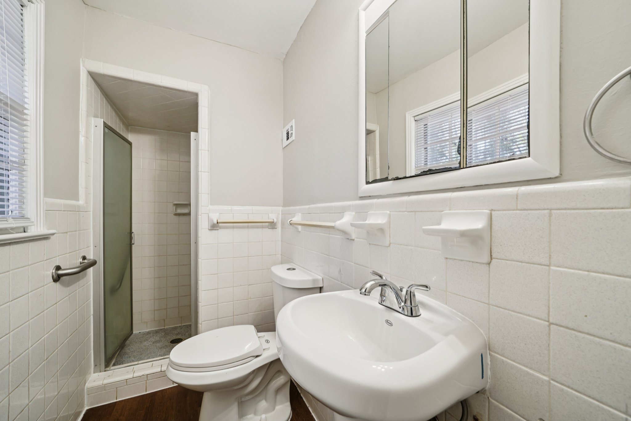 Green Grove Ln-S2911-035.jpg