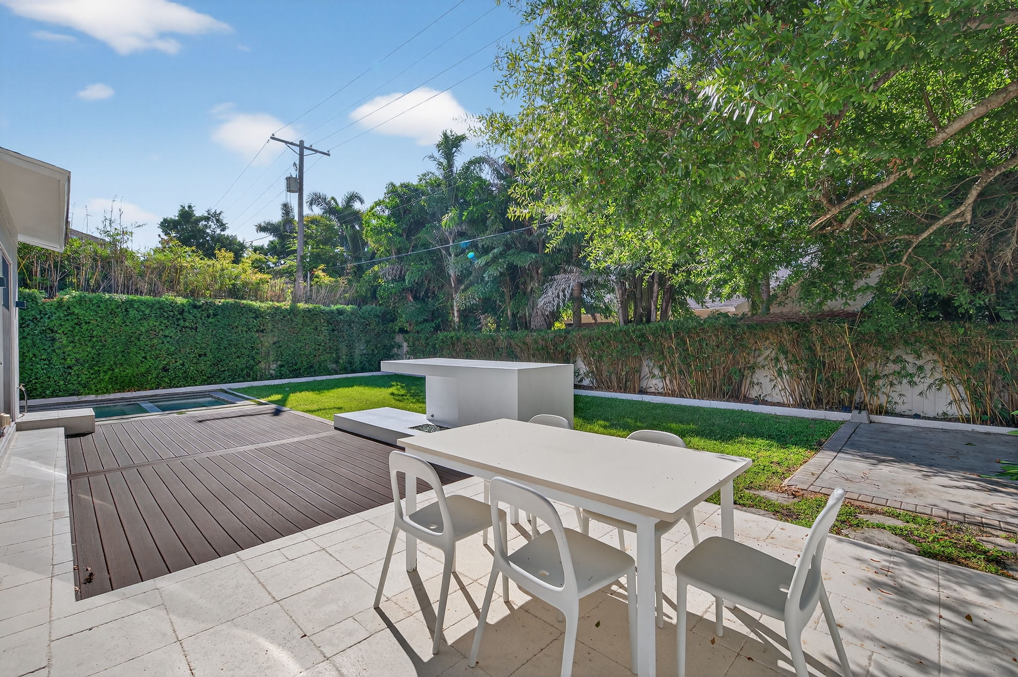 Exteriors (24)