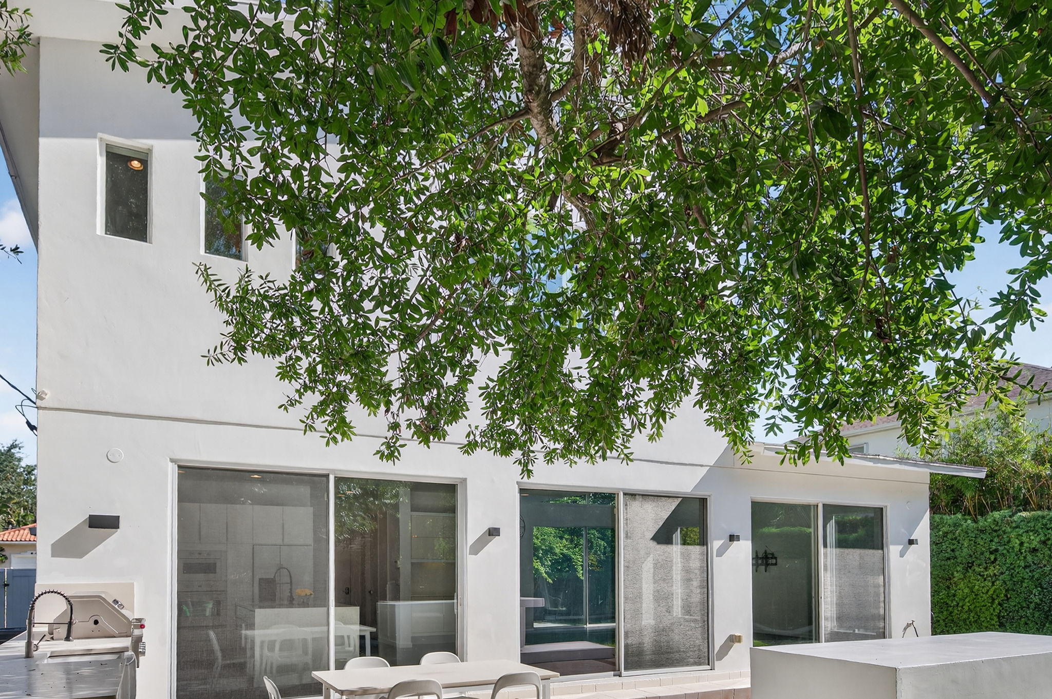 Exteriors (33)