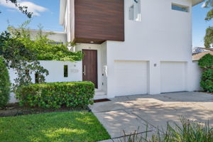 Exteriors (7)
