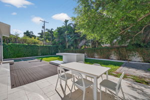 Exteriors (24)
