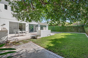Exteriors (27)