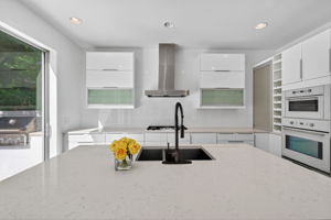 Interiors (10)