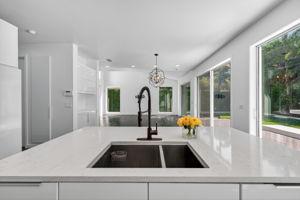 Interiors (15)