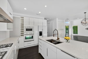 Interiors (16)