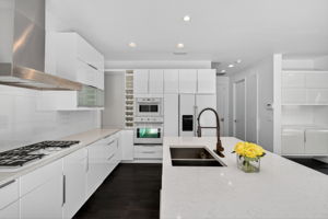 Interiors (17)