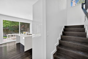 Interiors (20)