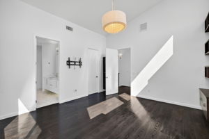 Interiors (37)