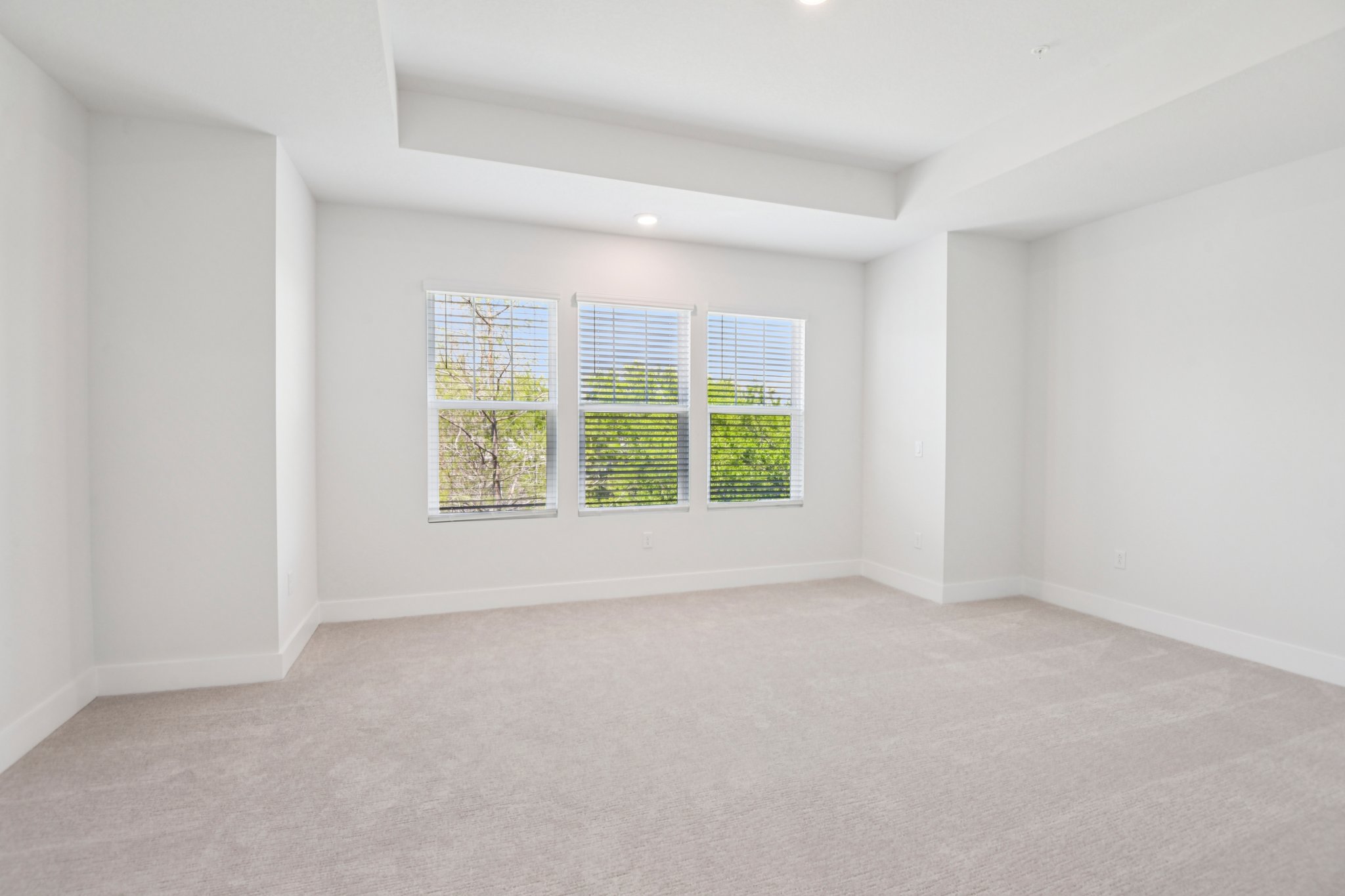 4th Ter N-S2703-031.jpg