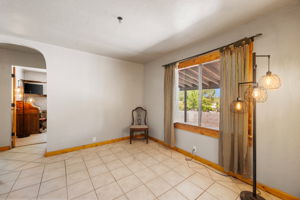 Dining Room (2)
