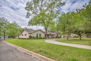 313 Columbine St, Meadowlakes, TX 78654, USA Photo 1