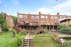 39. Back exterior.JPG