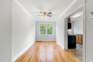 07. Dining room.JPG