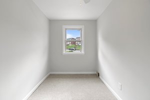 18. Upper bedroom.JPG