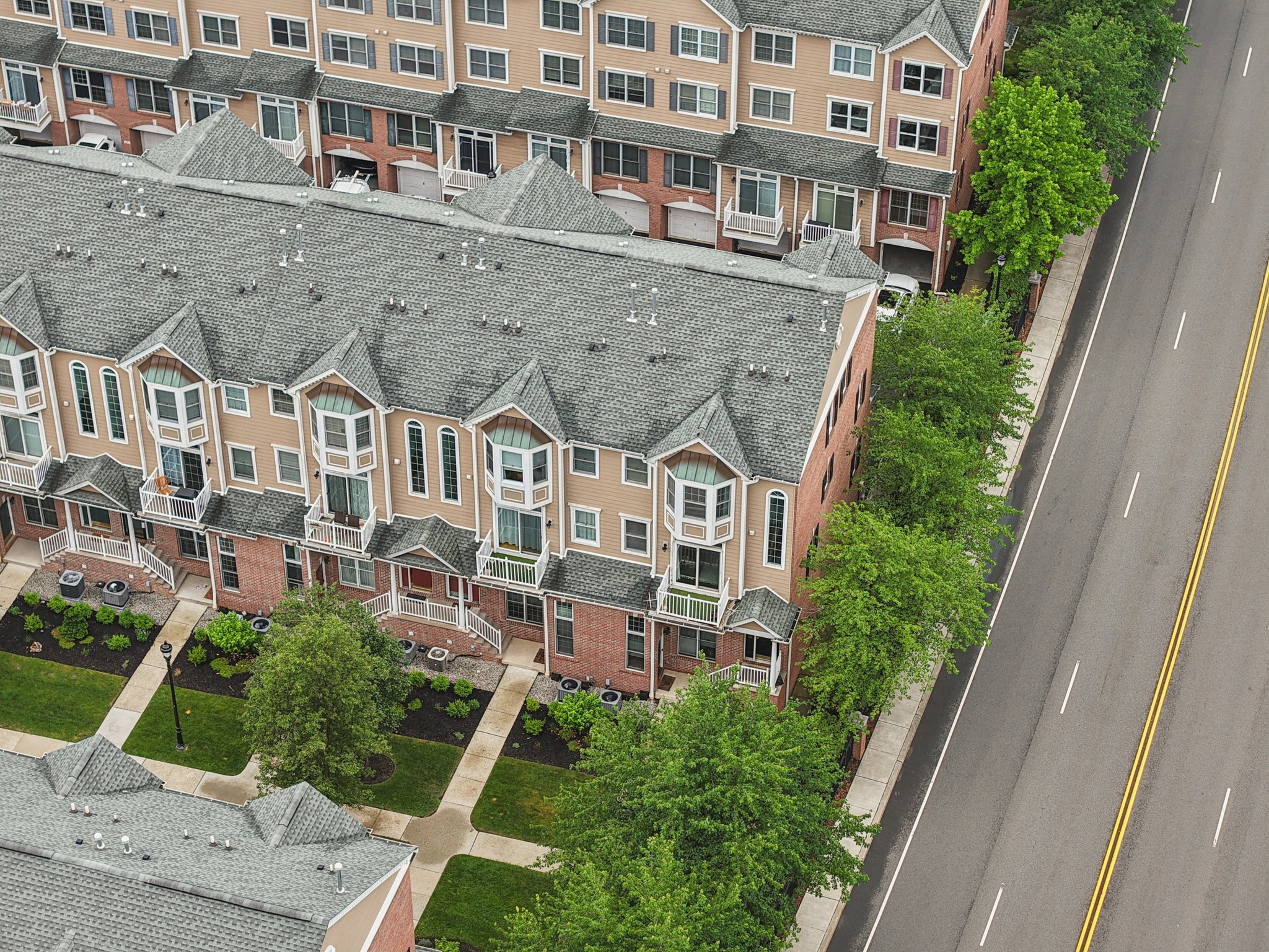 Midland Ct-S0307-061.jpg