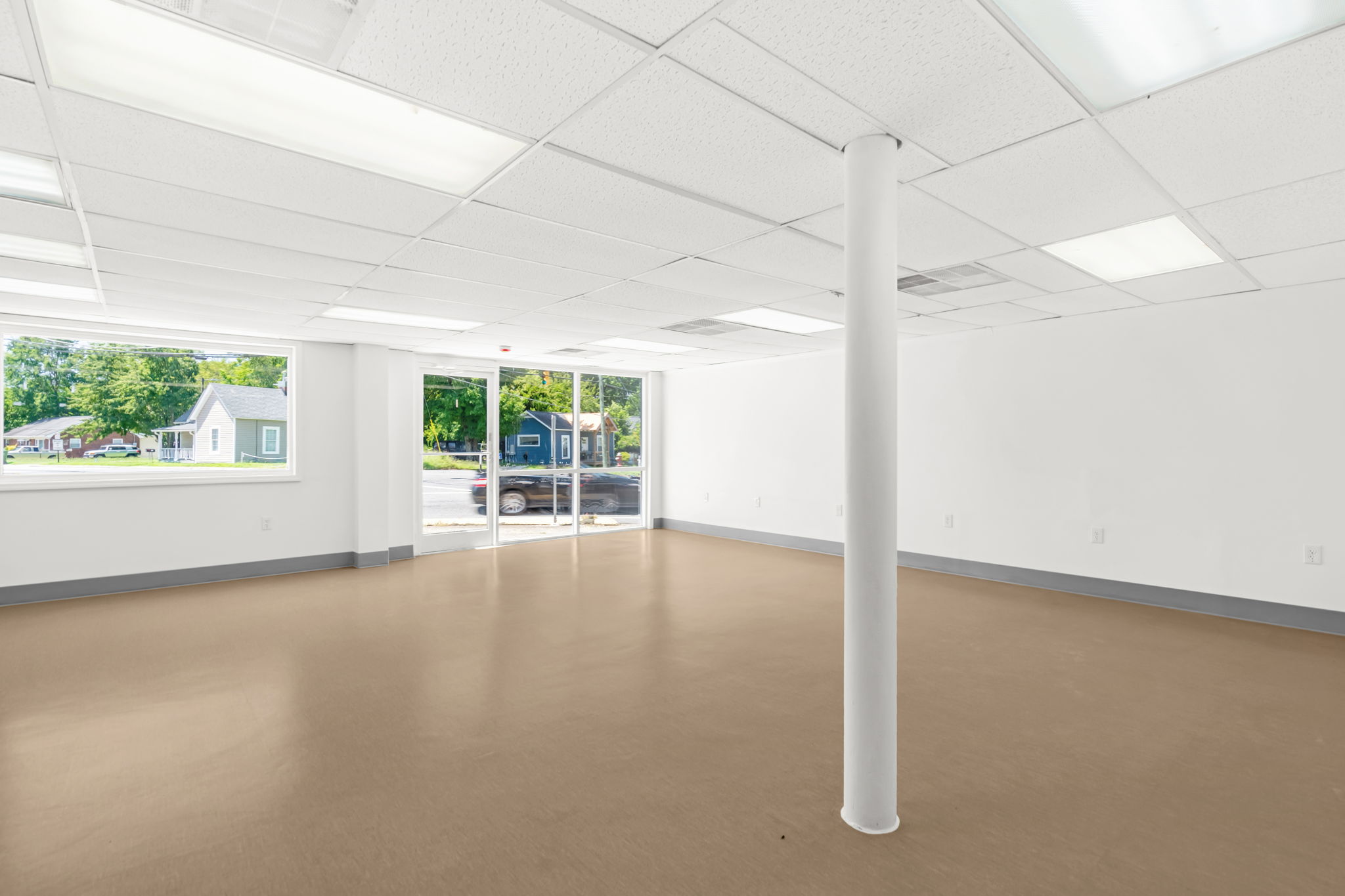 313 Providence Rd-12