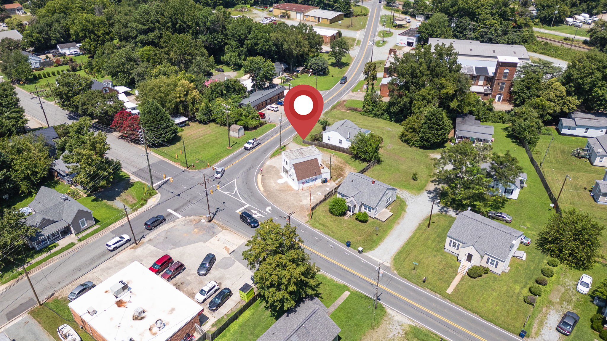 313 Providence Rd-36