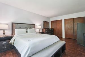 Sierra Vista Ln-0406-018.jpg