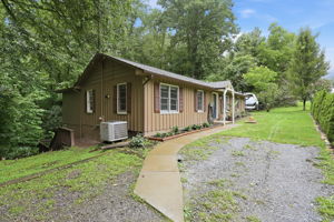  Photo 42
