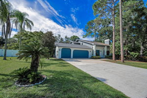 Front Exterior4