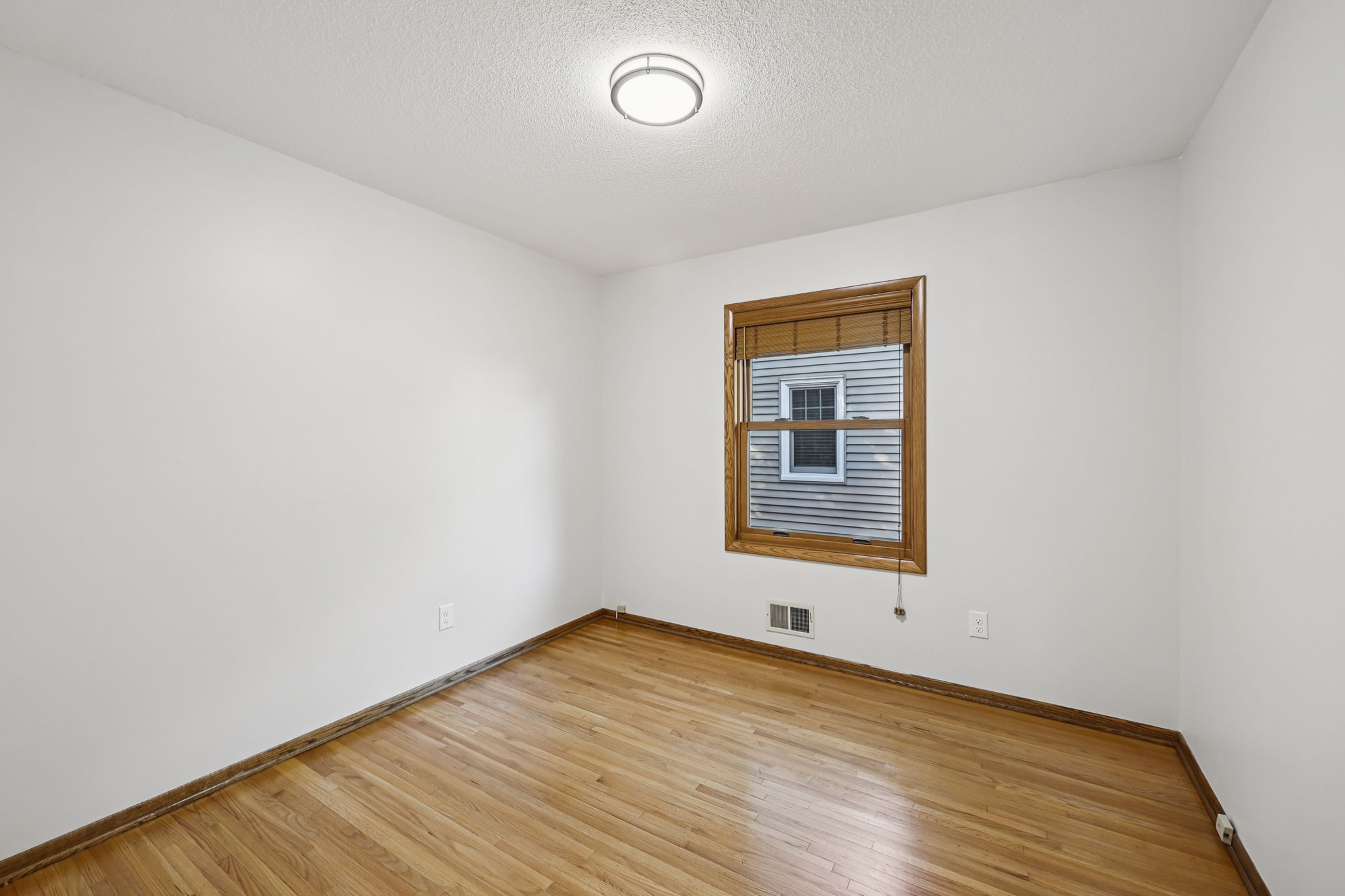 Georgia Ave S-S0910-020