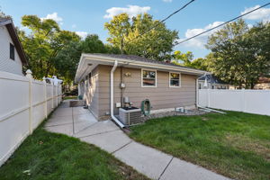 Georgia Ave S-S0910-047