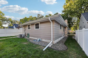 Georgia Ave S-S0910-048