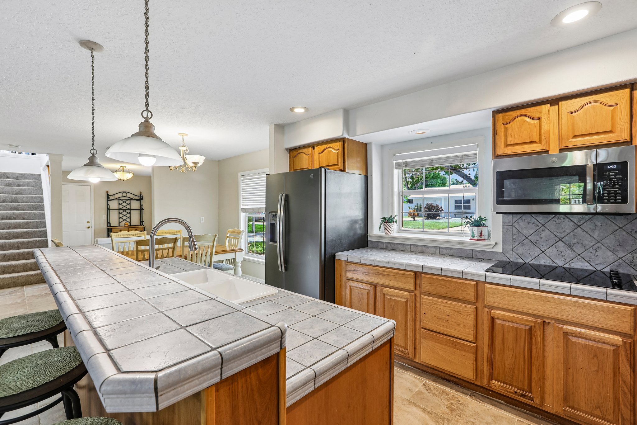 N Canal Dr-S1508-014.jpg