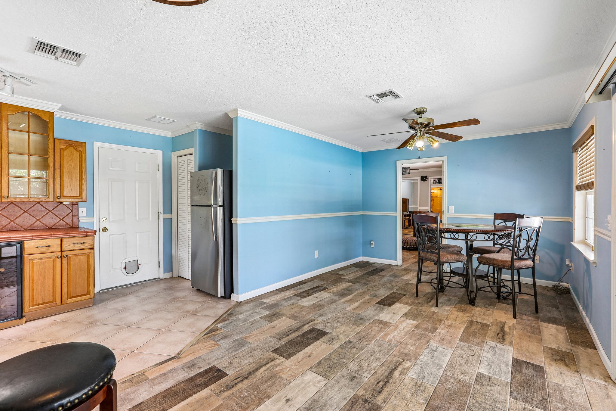 N Canal Dr-S1508-043.jpg