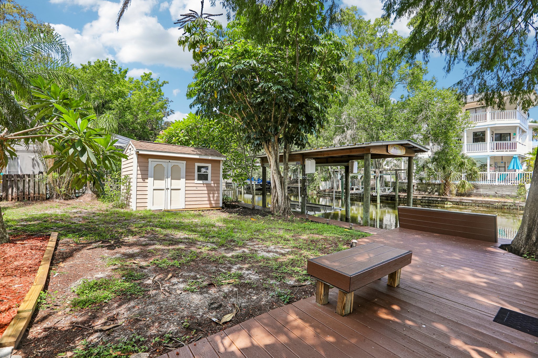 N Canal Dr-S1508-058.jpg