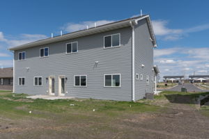  Photo 34