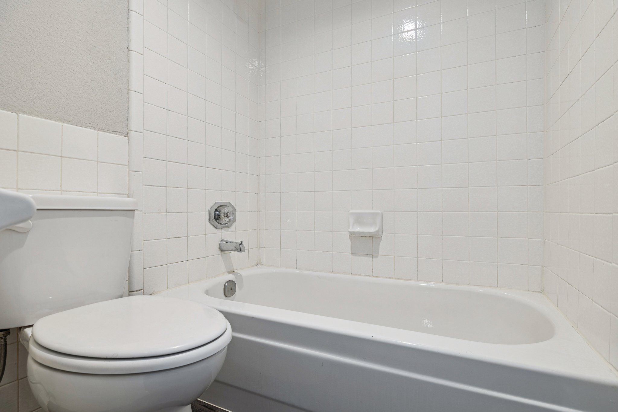 3131 W Cochise Dr 202 - 014.jpg