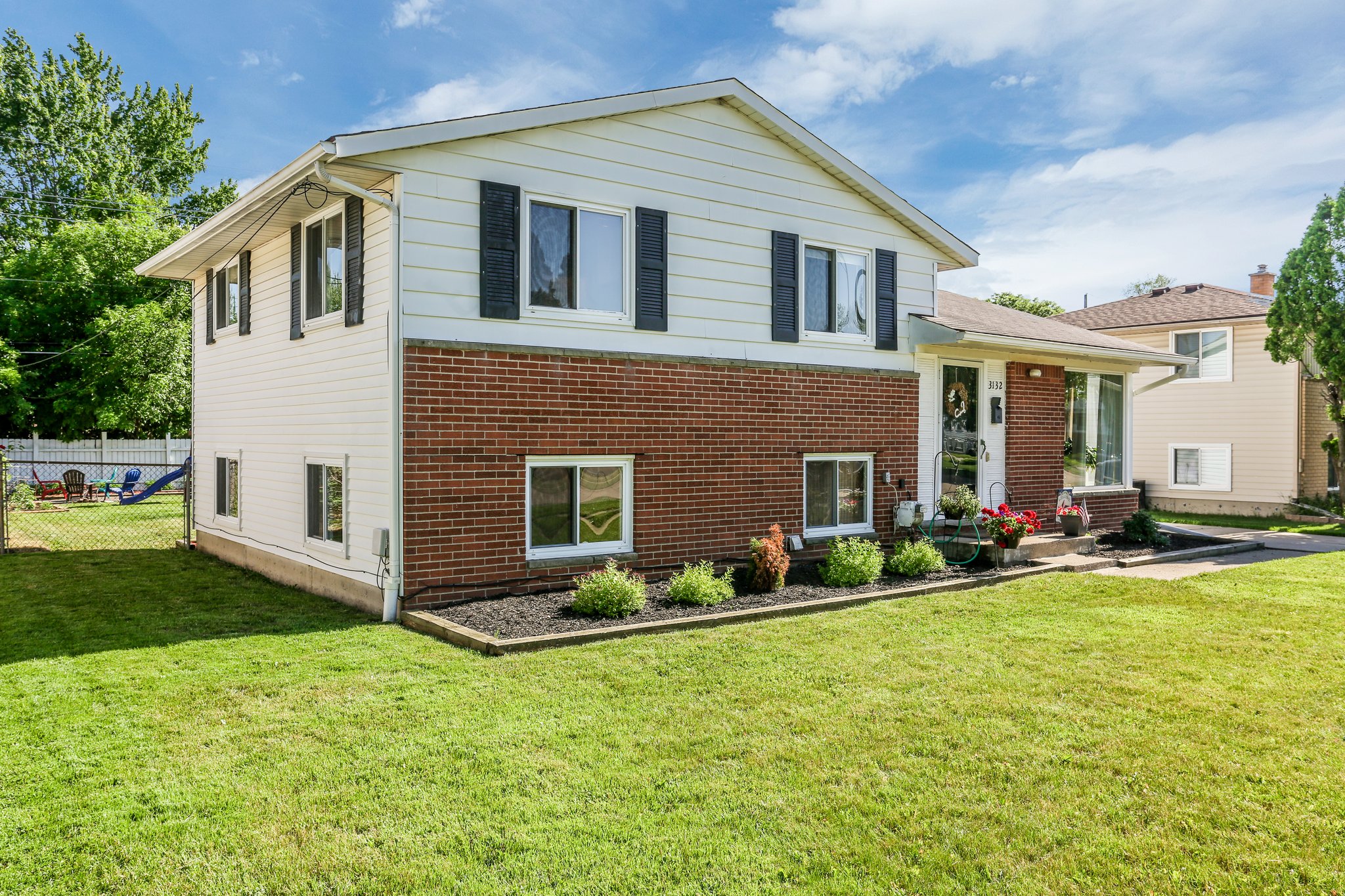  3132 Cero Dr, Sterling Heights, MI 48310, US Photo 2