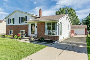  3132 Cero Dr, Sterling Heights, MI 48310, US Photo 2