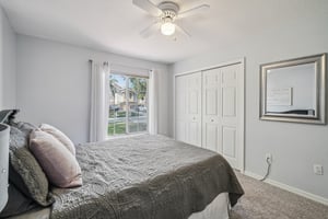 Shoreline Dr-S0512-028.jpg