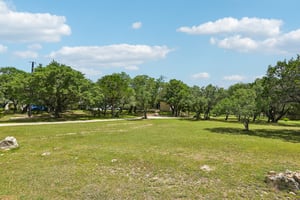 Sunlight Dr-S1806-005.jpg