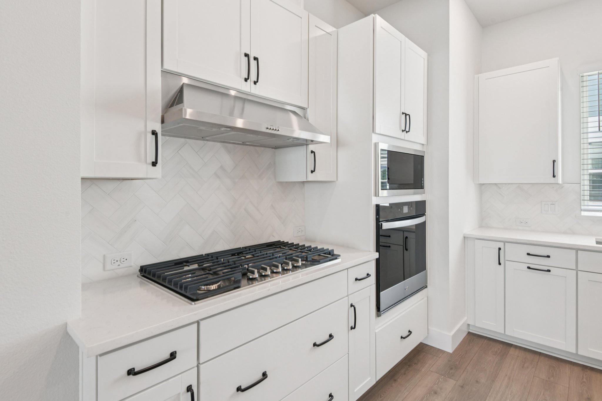 4th Ter N-S2703-015.jpg