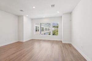 4th Ter N-S2703-008.jpg