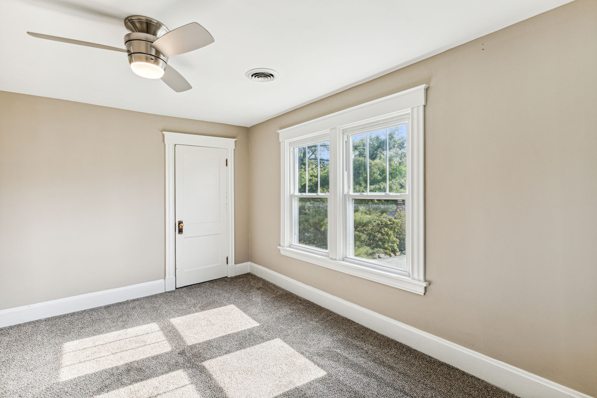 22_Interior
