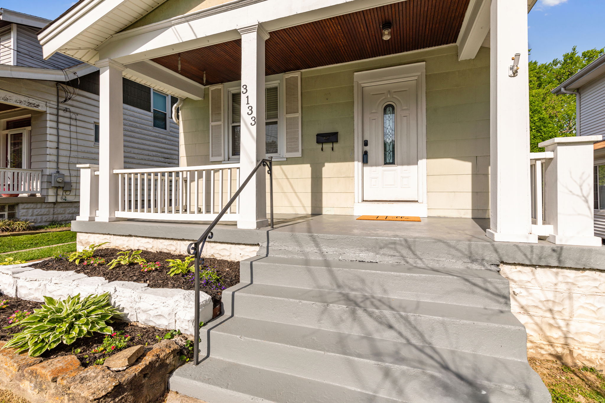 28_Exterior