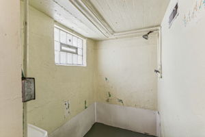 19_Interior