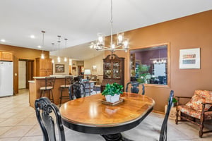 Collingwood Dr-S2804-013.jpg